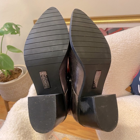 Kenneth Cole metallic ankle boots - Picture 6 of 6